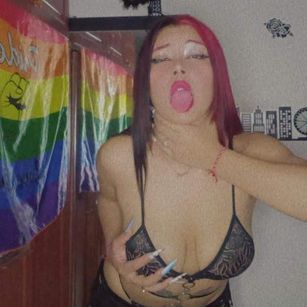 Model - kathe lov teen