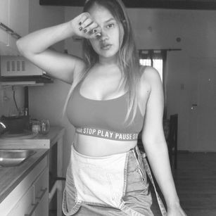 Model - Viqueen divertida