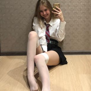 Lizzy tightpussy Model - Lizzy tightpussy