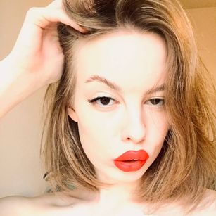 Model - Madison cum