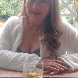 Model - SerenaLove latin