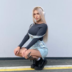 Model - Daisy cute