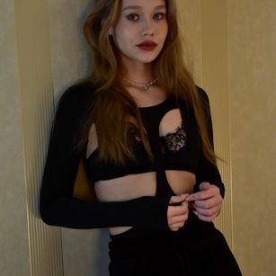 Model - Tolly cum