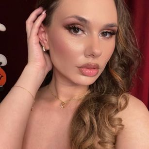 Model - Milofa bigboobs