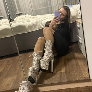 LilyDolly69 feet Model - LilyDolly69 feet