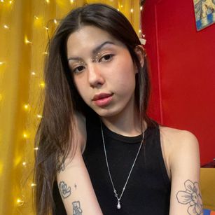 Model - Mina smalltits
