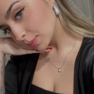 Model - julieta77 bigass