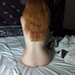 Model - lillybuzz ass