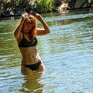 Model - lillybuzz milf