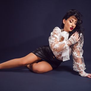 BeckyShine findom Model - BeckyShine findom