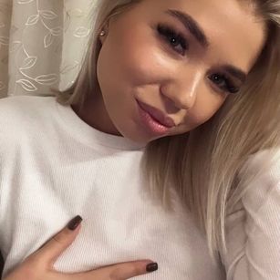Model - Jenny ass