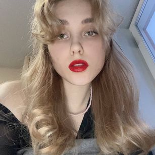 Model - adel_aww POV