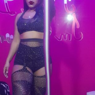 Model - AndreinaGrey bigass