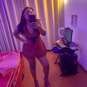 Model - AndreinaGrey sexygirl