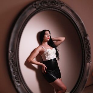 Evellyne Reys squirt Model - Evellyne Reys squirt