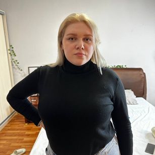 Model - Valentina dirtytalk