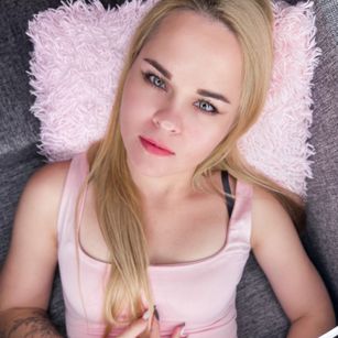 Model - BlackMint_ sexy