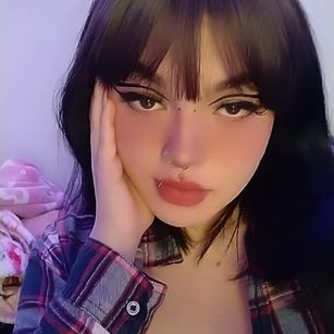 Model - FluffyBubble smalltits