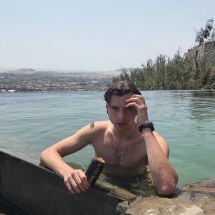 Model - Nick slave