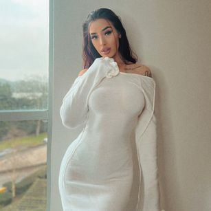 Model - RealSashagrey ass