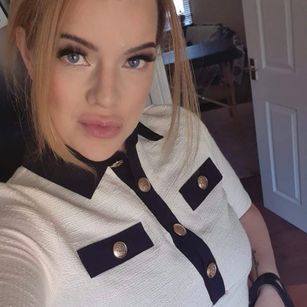 Model - Slutty_Brit_Sally dirtytalk