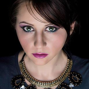 Model - Viviana 4