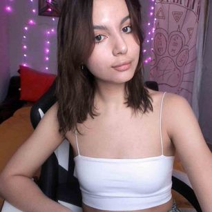 Model - Mary smalltits