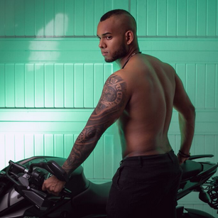 Model - dante fetish