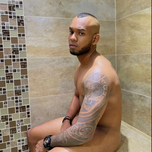 Model - dante tattoos