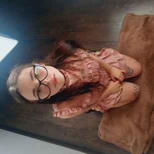 Model - Sirena femdom