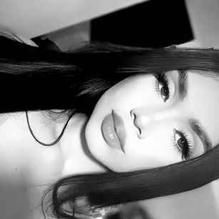 Model - EmmaApril roleplay