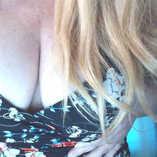 LauraLust BBW Model - LauraLust BBW