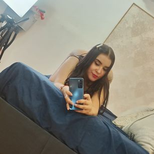 Model - Zoe Roux  ass