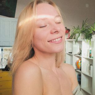 Model - Eva blondie