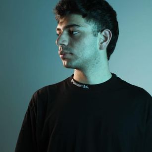 Model - Lucas Sanz master