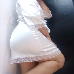 Model - Abigail bisexual