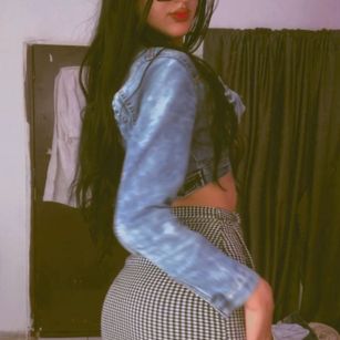 Model - shayla_hoffman toysanal