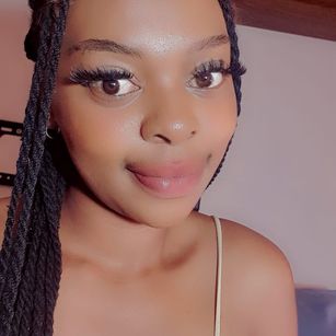 Model - PHINDILE sex