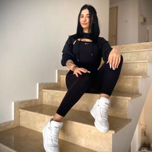 Selena Bee LOVENSE Model - Selena Bee LOVENSE