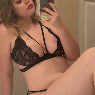 Model - Kristen Williams teen