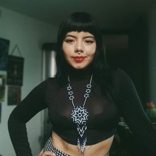 Model - Pandora mistress