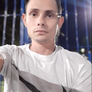 Model - jorge cum