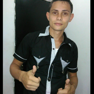 Model - jorge cum