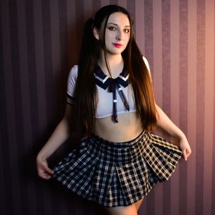 Model - Nancy teen