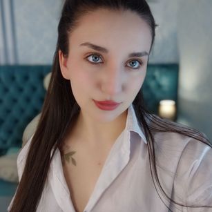 Model - Nancy masturbation