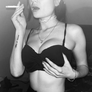 Model - Lera joi