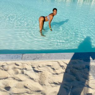 Sarafinagoddess twerking Model - Sarafinagoddess twerking