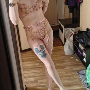 Model - Cherry_Queen masturbation