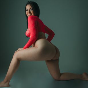 Model - KimberlyQuen Teasing