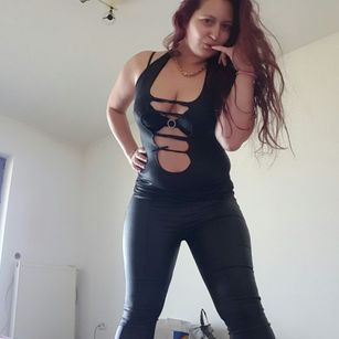 Model - andreealove 8